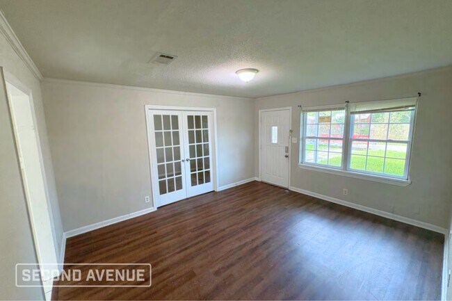 Foto del edificio - 10310 Buffum St
