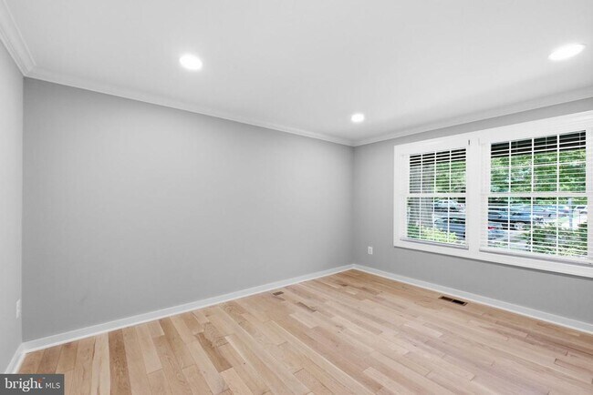 Foto del edificio - 2916 Montauk Ct