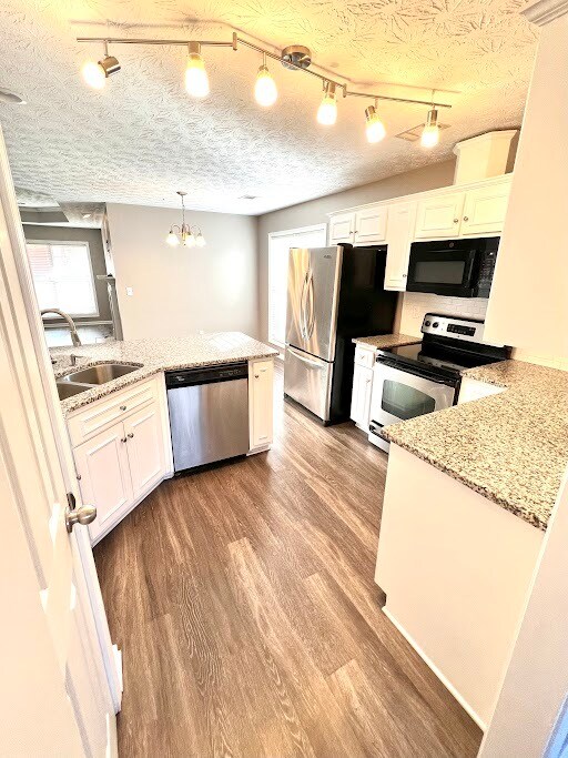 Foto del edificio - 8087 Santee Ct