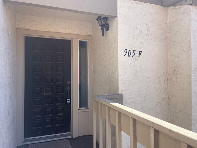 Building Photo - Charming Carlsbad Condo By the Sea
