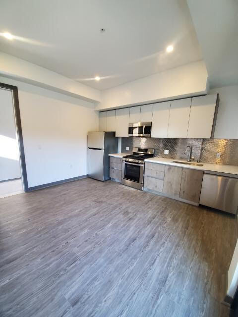 Building Photo - ST Townhomes at Palms