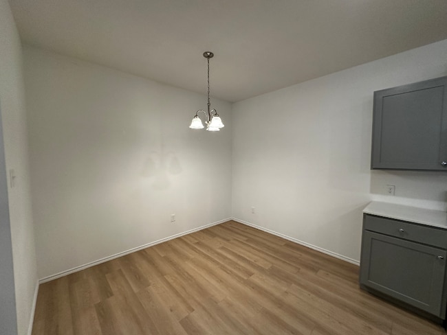 Building Photo - 5545 Itasca St