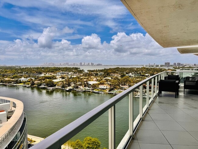 Building Photo - 6301 Collins Ave