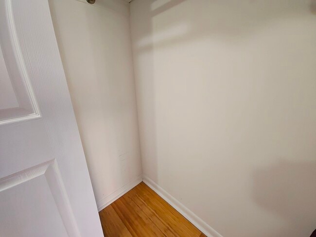 Foto del edificio - 2216 W 21st Pl