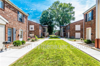 Building Photo - 1811 Jamestown Rd