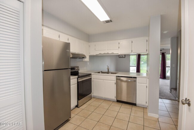 Foto del edificio - 1034 11th Ct