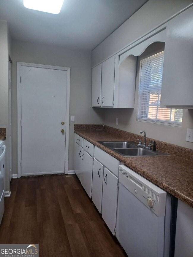 Building Photo - 624 Palmetto Trce
