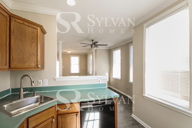 Building Photo - At Last, This Is What You Have Been Searching For!