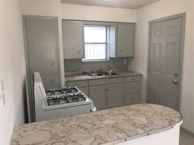 Foto del edificio - 404 James St