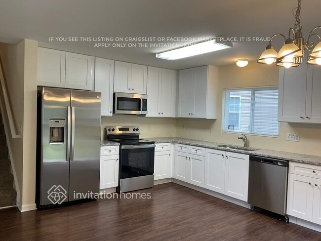 Building Photo - 2418 Quarry Ridge Ln