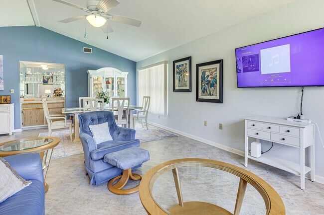 Foto del edificio - 11651 Pointe Cir