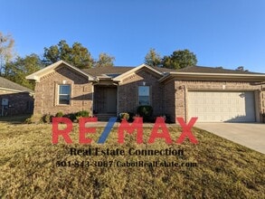 Building Photo - 310 Austin Creek Dr