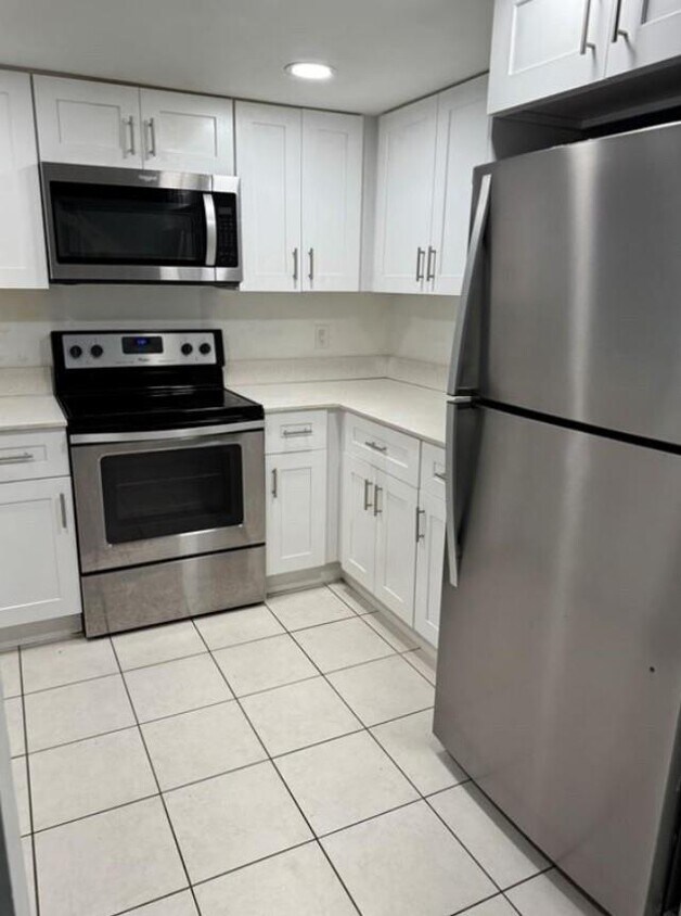 Foto del edificio - 4425 SW 70th Ter