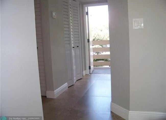 Foto del edificio - 3218 NW 103rd Terrace