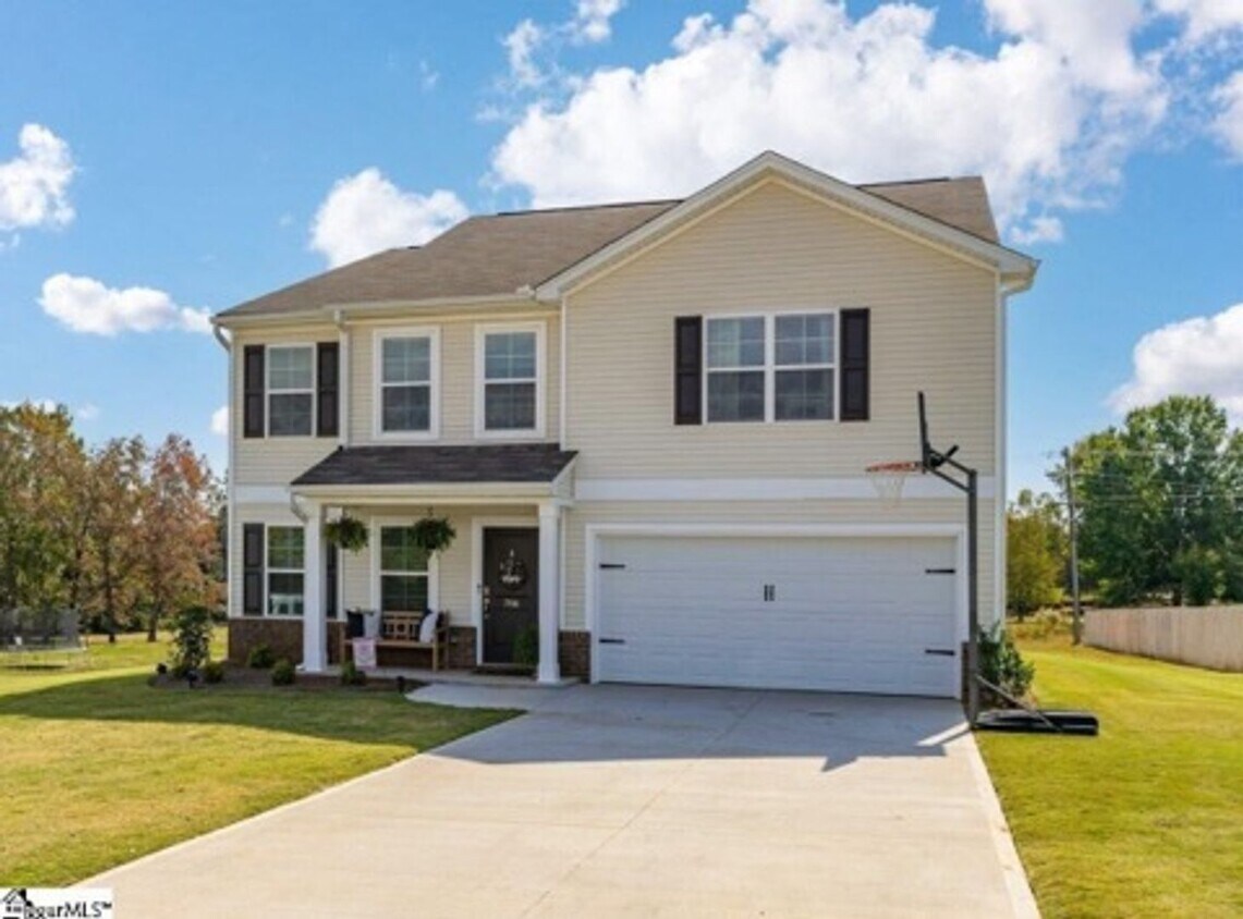 Foto principal - 7114 Luna Mae Ct