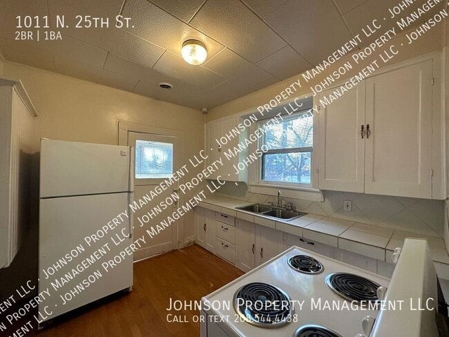 Building Photo - 1011 N 25th St