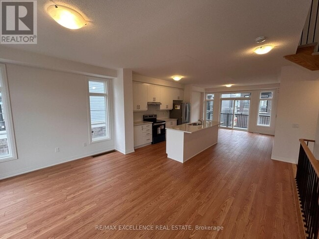 Building Photo - 474 Provident Wy