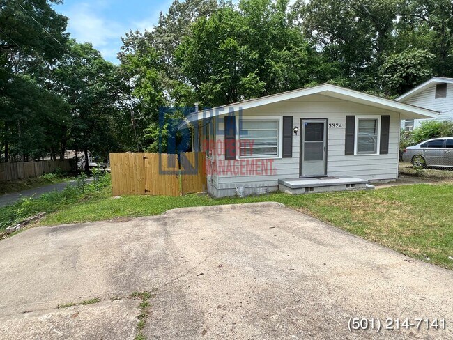 Foto del edificio - 3324 Tatum St