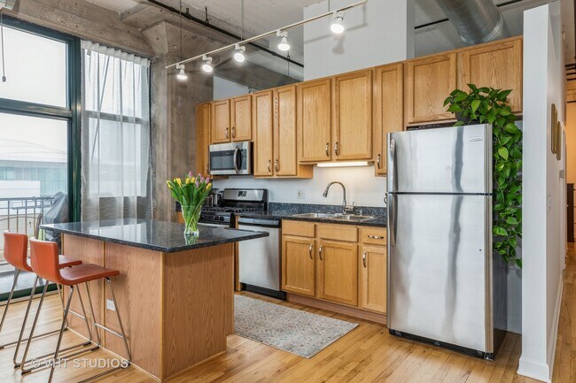 Foto del edificio - 221 E Cullerton St
