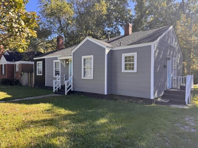 Building Photo - 2653 Foreman Cir