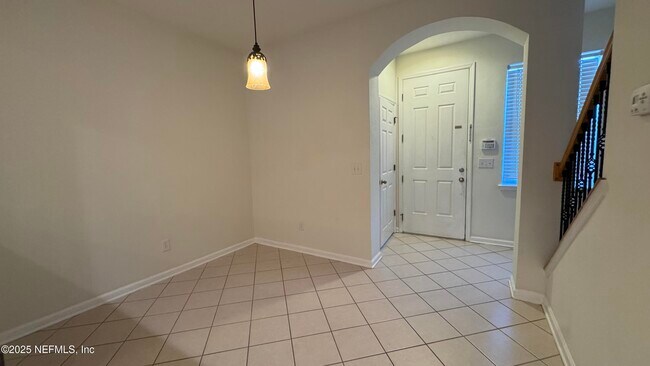 Foto del edificio - 12999 Sunset Lake Dr