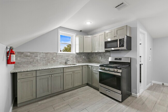 Foto del edificio - 602 Belgrove Dr