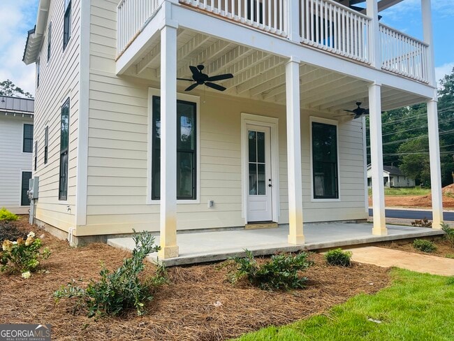 Building Photo - 101 Gardenia Ln