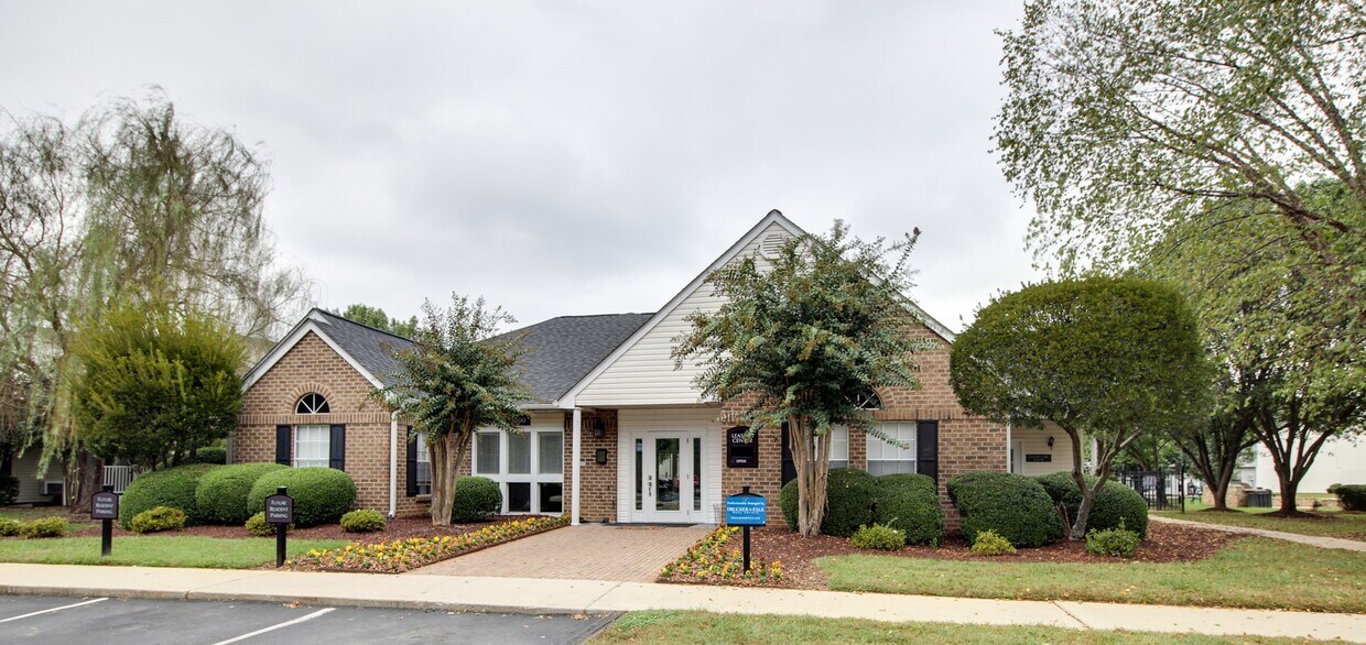 Terrace at Olde Battleground Apartments Greensboro, NC