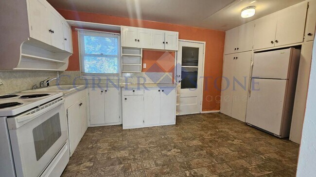 Building Photo - Charming 2 Bedroom in Wilder!