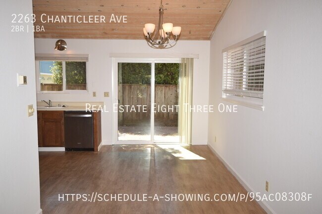 Building Photo - 2263 Chanticleer Ave