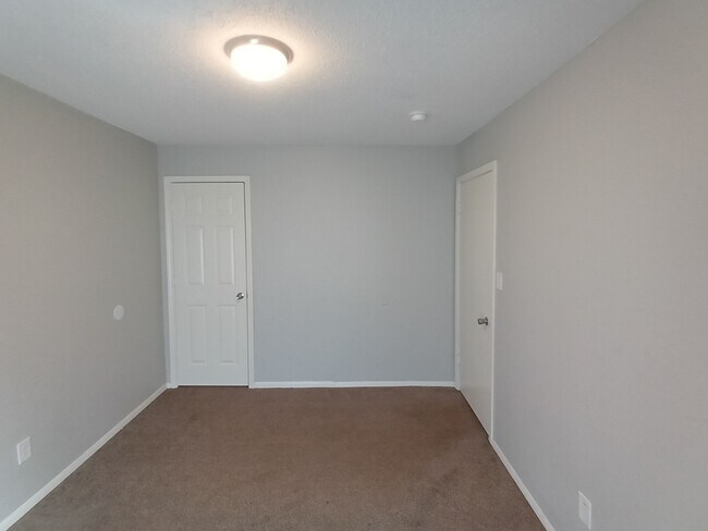 Building Photo - 874 Old Hickory Blvd