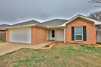 Building Photo - 3926 Wake Forest Ln