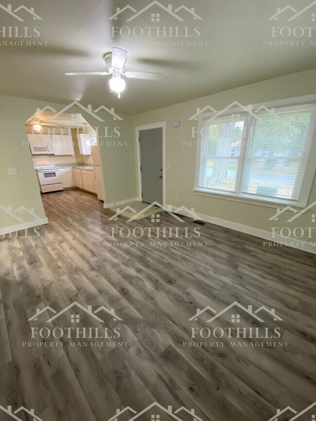 Foto del edificio - Quaint 2 bedroom, 1 bathroom single-family...