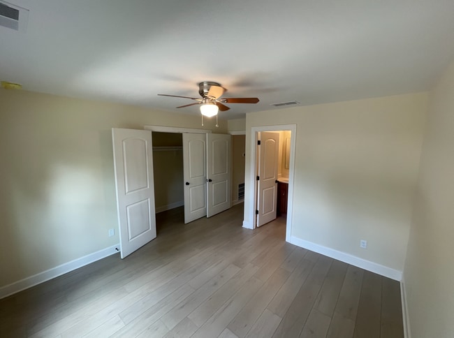 Photo - 624 Golfview Dr Apartment