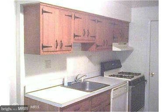 Building Photo - 1202 Fox Run Pl