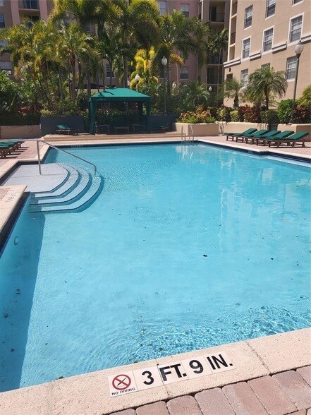 Foto del edificio - 520 SE 5 Ave