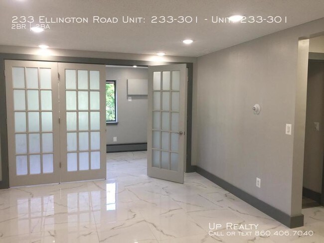 Foto del edificio - 233 Ellington Rd