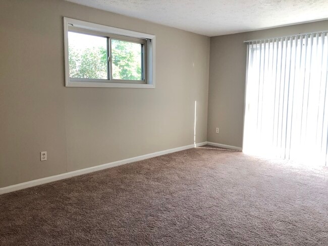 Building Photo - Shorelake Apartments