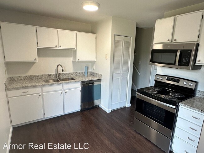 Foto del edificio - 3 br, 2 bath House - 1930 E 81st Pl
