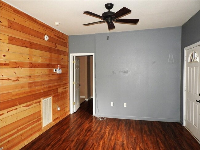 Foto del edificio - 2003 Oakwood Ave