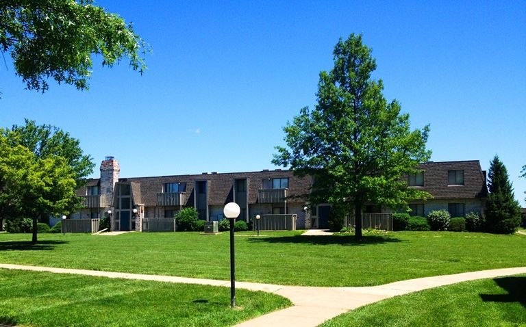 White Lakes Apartments Topeka Ks