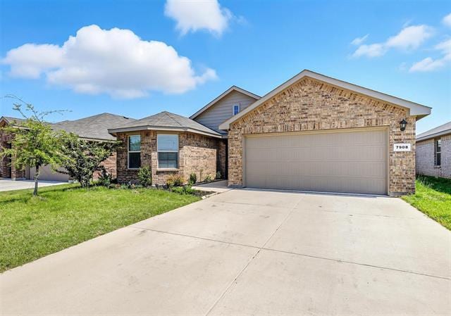 Building Photo - 7908 Oaktown Dr