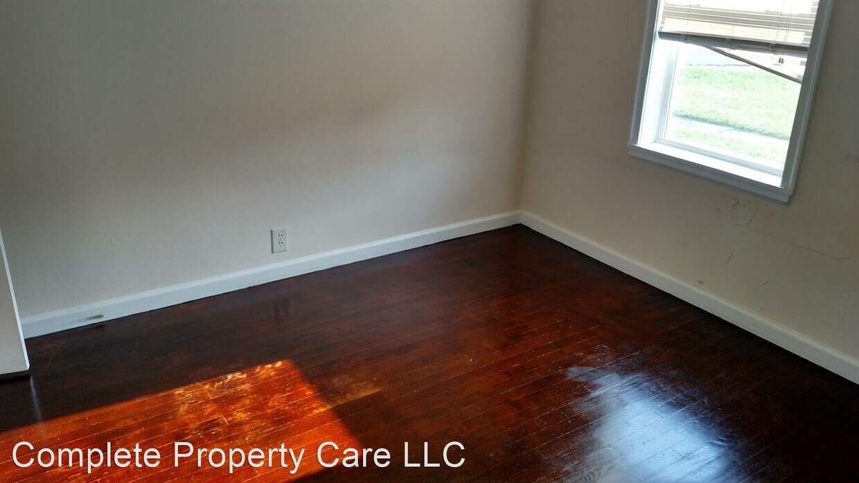 Building Photo - 2 br, 1 bath House - 1404 W. Bethel Ave.