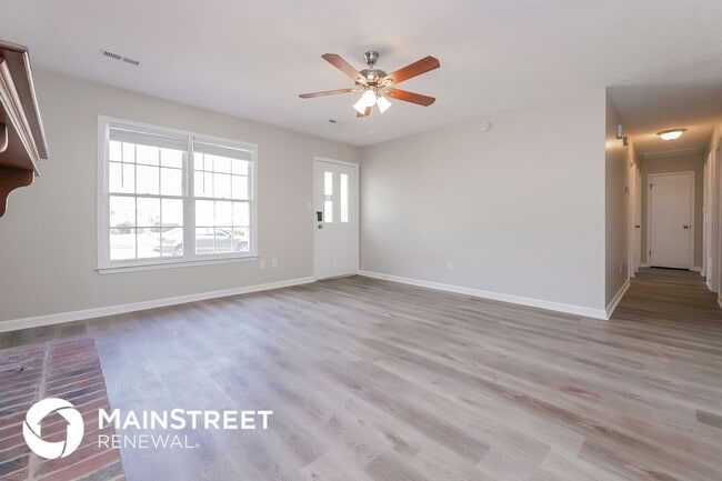 Building Photo - 315 Cornwallis Way