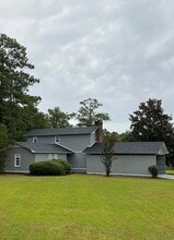 Building Photo - 121 Ellis Rd
