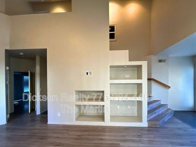 Foto del edificio - 5353 Desert Peach Dr