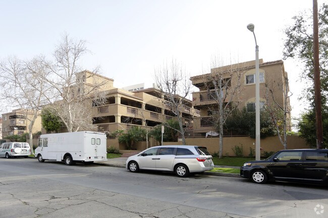 Durant Court Apartments in Santa Ana CA Apartments com Durant Court Apartments in Santa Ana CA Apartments com