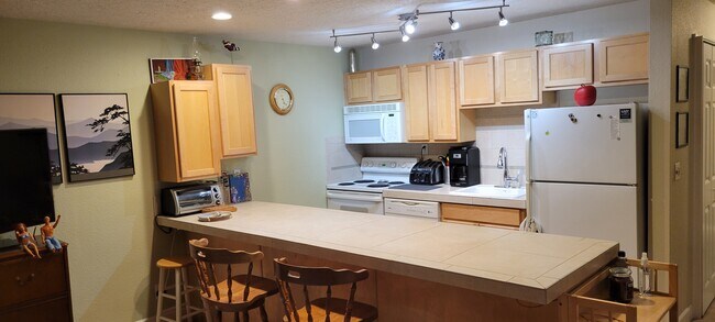 Foto del edificio - 100 Kerr Pky