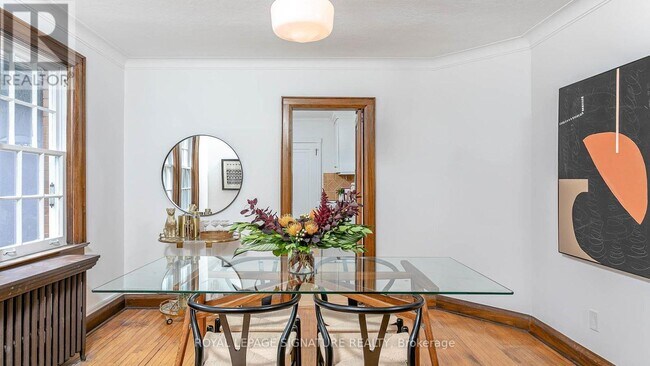 Building Photo - 63 Braemore Gardens