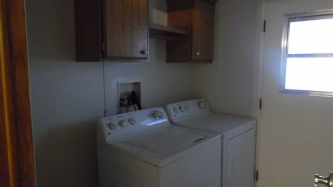 Building Photo - Sun Ridge Estates